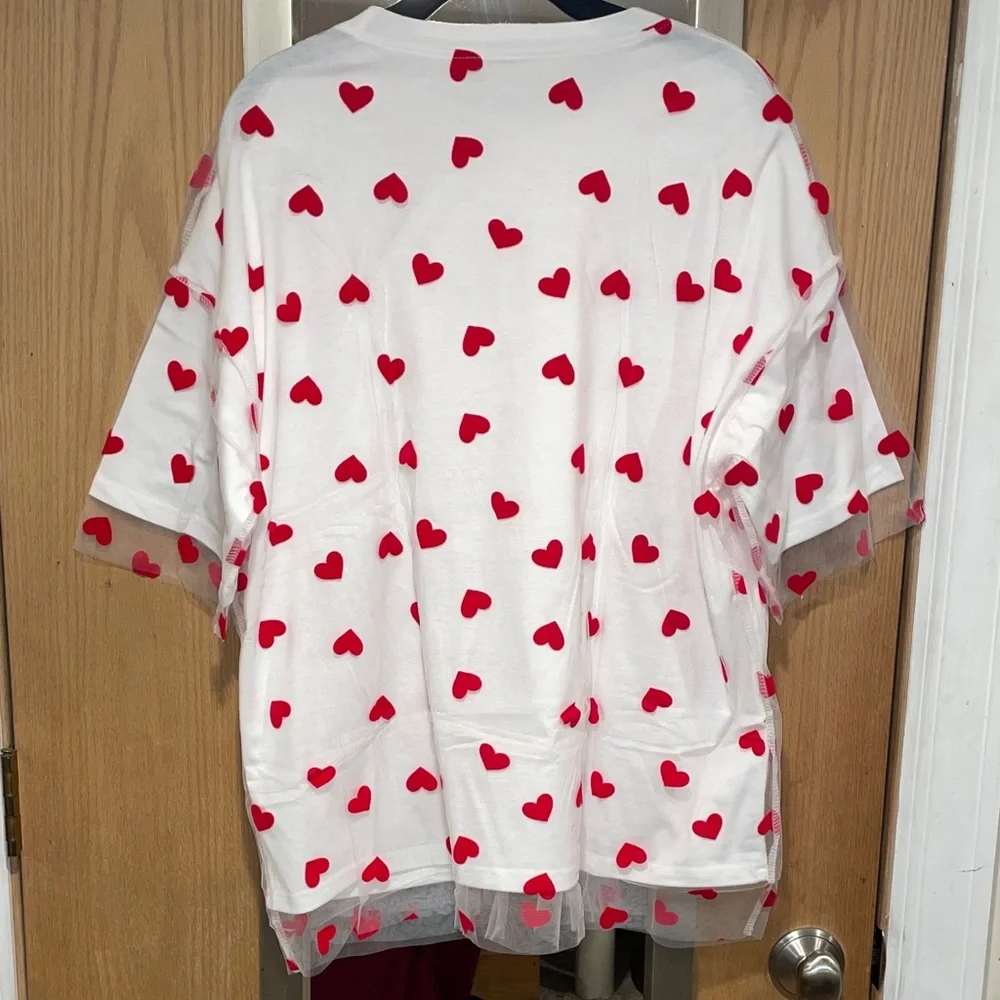 Heart Mesh Overlay Pattern Crewneck Top Size Large New - Picture 5 of 6